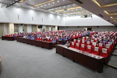 許昌市消防救援支隊走進許昌卷煙廠開展消防安全知識培訓活動